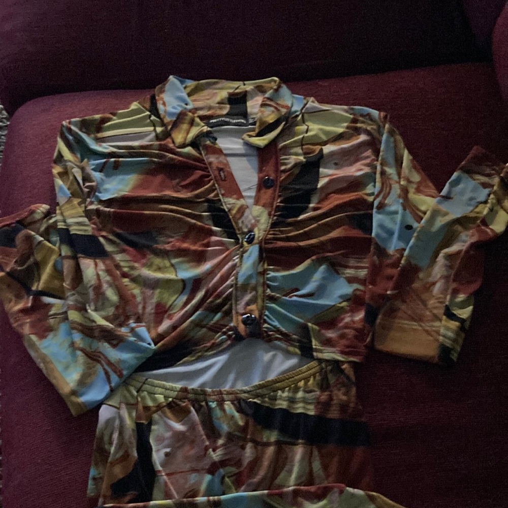 Pretty little thing size 4 multi color mini dress